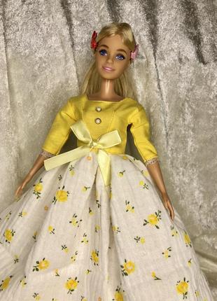 Одежда для кукол барби, желтое платье с розами2 фото