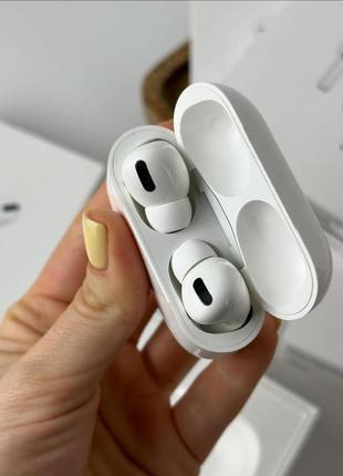 Навушники apple airpods 1 2 3 pro 2gen7 фото