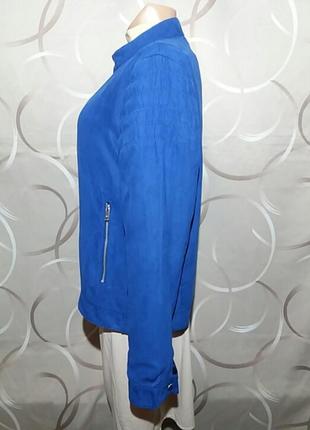 Бомбер .колір електрик .штучна замша.тканина.4 фото