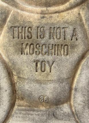 Moschino кросівки оригінал7 фото