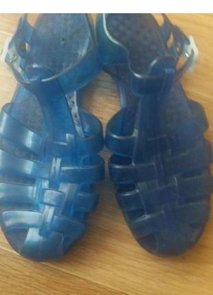 Italy. силіконові сині босоніжки.р.38.  подарунок.