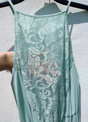 Красивое бирюзовое платье сгипюром vila clothes5 фото