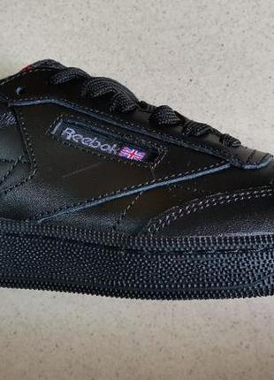 Женские кроссовки reebok кожаные черные ()