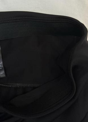 Легкая мини-юбка, черная. h&m4 фото