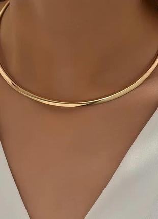 Оригінальне металеве намисто золотистого кольору