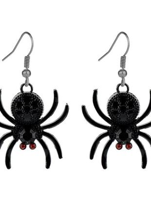 Чорні сережки павучки