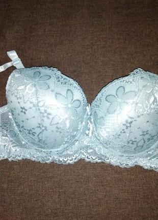 Нежно серый бюстгальтер
