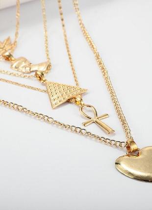 Золотистая многослойная цепочка с подвесками