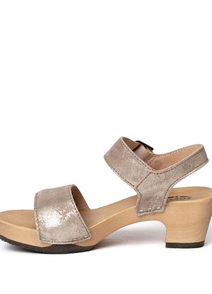 Softclix фирменниє босоножки оригинал из шотландии.