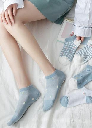 5 пар жіночих шкарпеток з полуницями