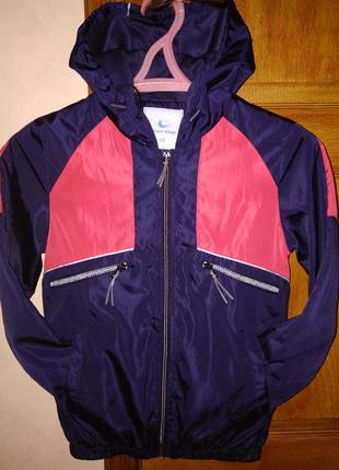 Класна куртка-вітровка на 10-12 років р.146-152