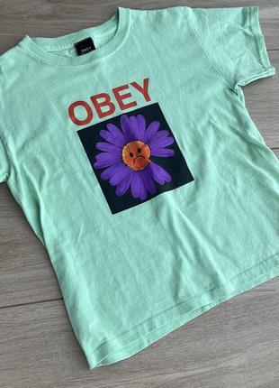 Футболка obey