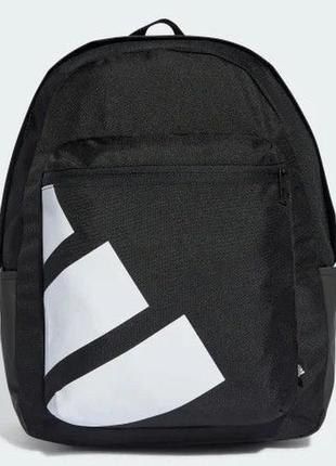 Рюкзак classic badge of sport sportswear hr9810