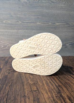 Teva босоніжки на платформі сандалі crocs9 фото