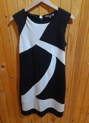 Женское платье