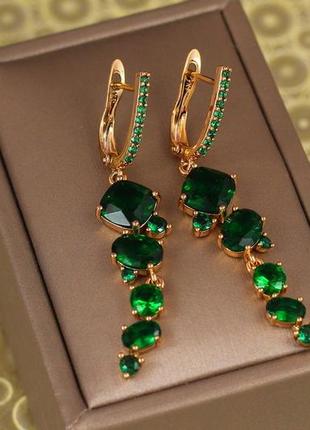 Серьги подвески xuping jewelry гроздь винограда с зелеными камнями 5,4 см золотистые