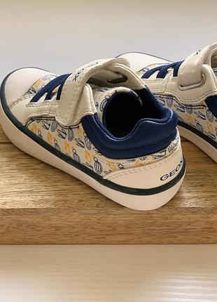 Кеди джеокс