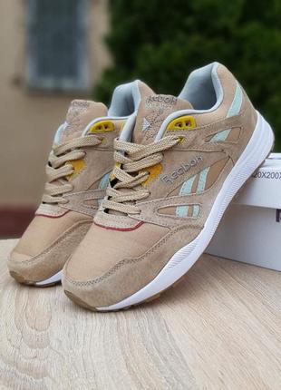 Кросівки reebok ventilator hexalite бежеві