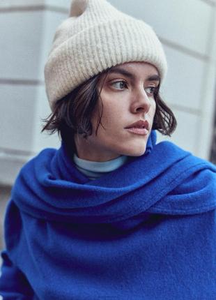 Трикотажная шапка zara, бини с отворотом в рубчик зимняя8 фото