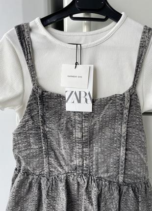 Сарафан з бутболкою zara