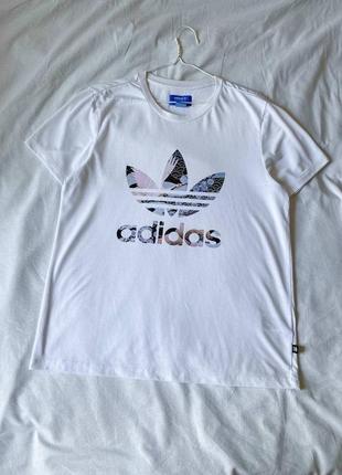Футболка adidas