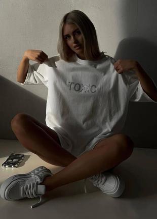 Женская футболка оверсайз базовая однотонная с прикольными надписями, подарок для девушки4 фото