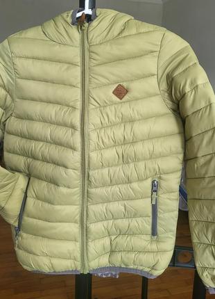 Продам куртки на мальчика reserved, 128-134 рост.
