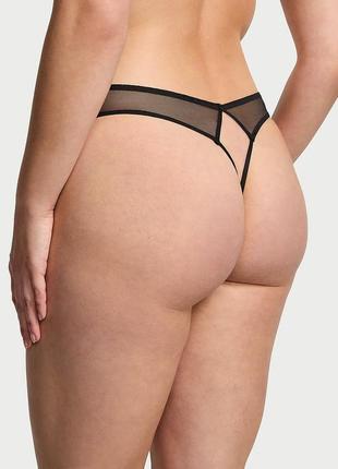 Открытые трусики тонг victoria's secret с кружевом2 фото