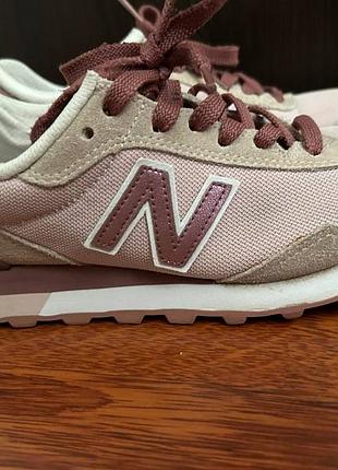 Кроссовки женские new balance