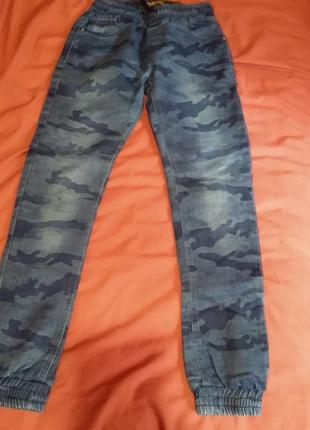 Джинси джогери