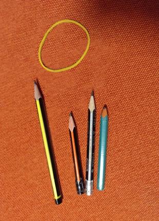 Карандаши, подарок к покупке