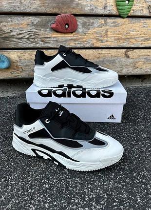 Кроссовки adidas 2