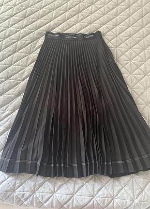 Продам юбку calvin klein 3