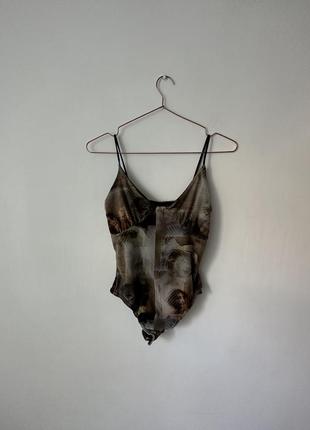 Боди prettylittlething