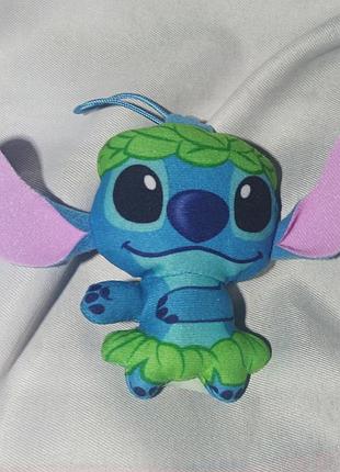 Стич disney macdonald's 2022