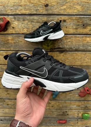 Кроссовки nike