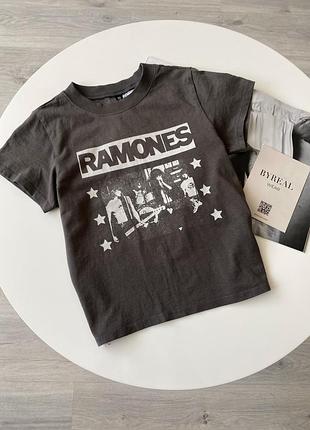 Серый топ ramones футболка графитовая