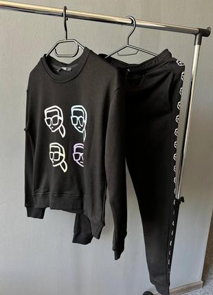 Спортивний костюм karl lagerfeld
