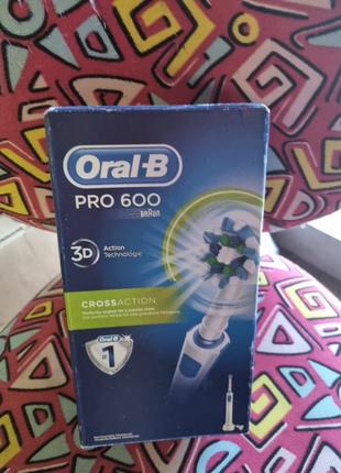 Зубная щетка электрическая oral-b braun