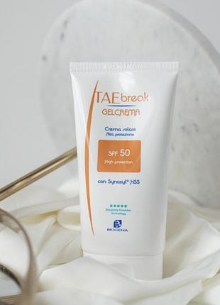 Сонцезахисний крем-гель для тіла та обличчя biogena tae break gel crema spf 50 150 ml