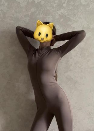 Костюм (темна пудра)