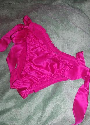 Сатиновые трусики с рюшами и завязками бантами