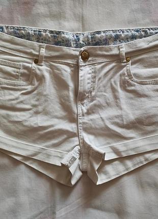 Женские шорты в идеальном состоянии, размер 42