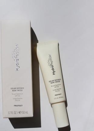 Solar defense spf 50 non-tinted – сонцезахисний крем для обличчя