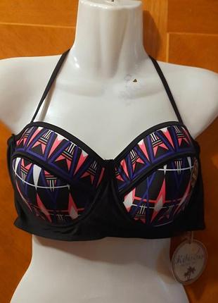 Новый стильный верх купальника р.14 от holiday shop, косточки, поролон