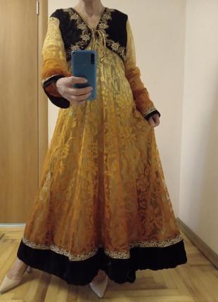 Чудове плаття в підлогу, індійське вбрання, розмір 18-205 фото