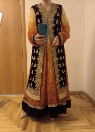 Чудове плаття в підлогу, індійське вбрання, розмір 18-208 фото