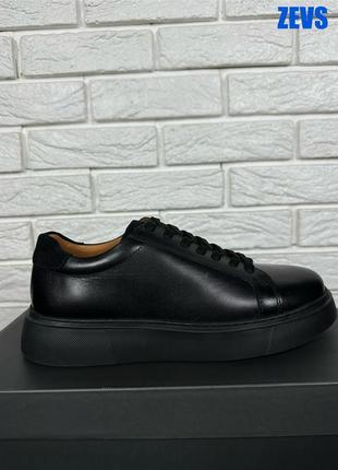 Чоловіче шкіряне взуття tigana