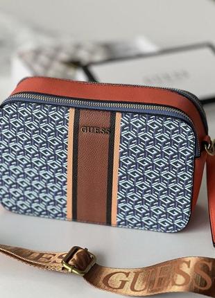 Жіноча сумка guess
