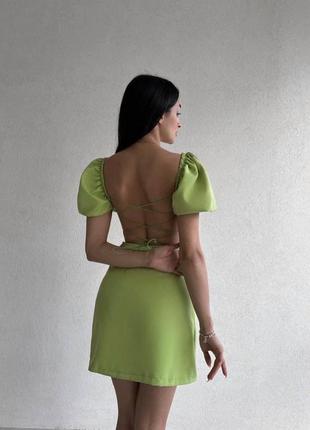 Женское платье со шнуровкой на спине и сборкой на груди7 фото